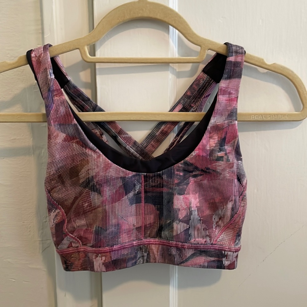 Lululemon Sports Bra. Size 4.